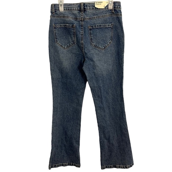 3/$30 🍂 Kensie Georgie High Rise Flare Jeans - Picture 2 of 7